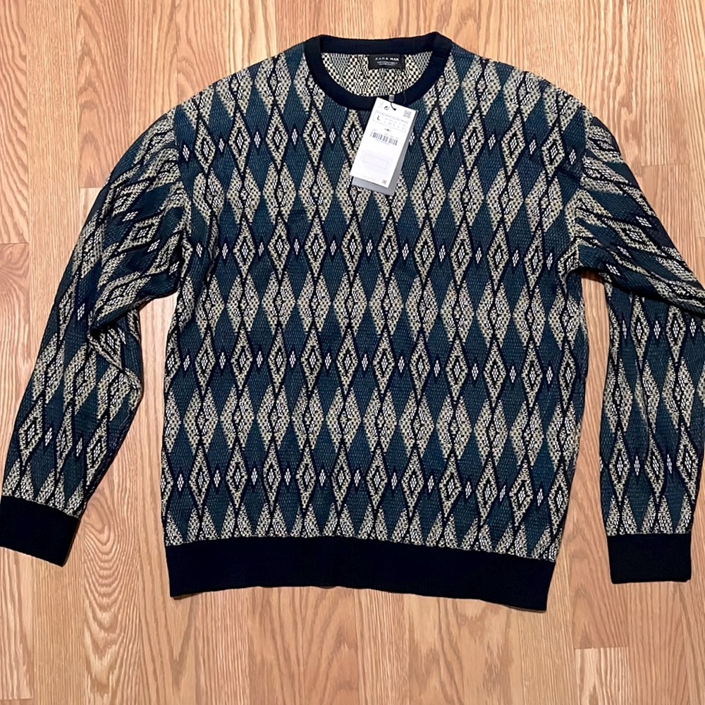 Zara sweater (Size Large)